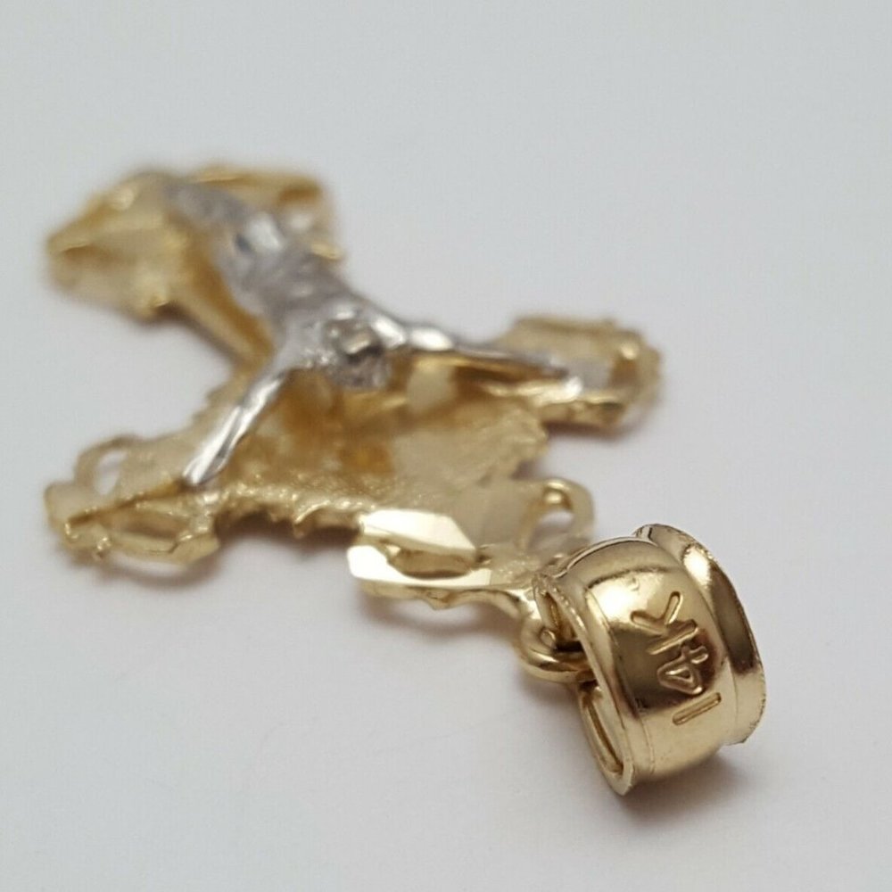 Beautiful 14k Solid Multi Tone Two Tone Jesus On … - image 6
